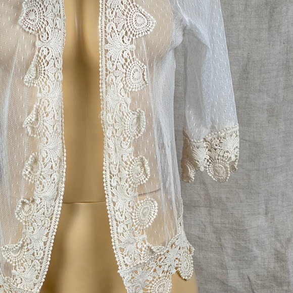 Sheer Lace Mesh Cardigan Shrug Womens One Size White 3/4 Sleeve Boho Coquette - Picture 7 of 15
